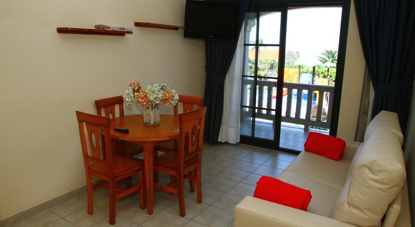 Apartamentos Coral Do Mar II 포르토노보 외부 사진